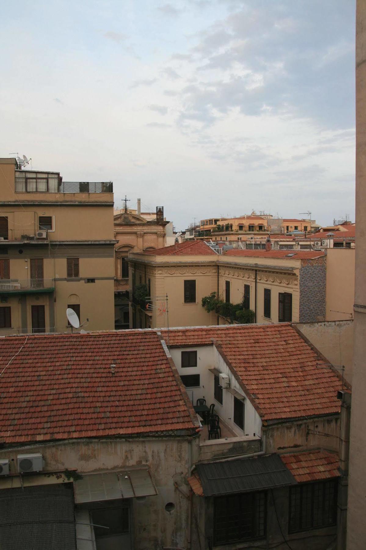 Castelnuovo Rooms Palermo #Politeama Экстерьер фото